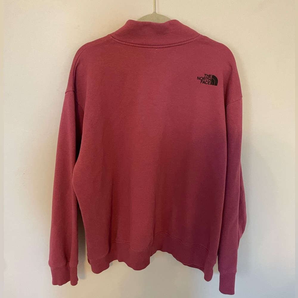 The North Face Women's Mauve Pink Boxy Quarter-Zip Sweatshirt - Picture 7 of 10